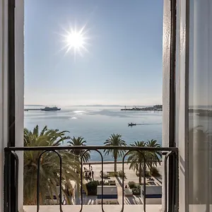 Olivia Luxury , Split Croácia