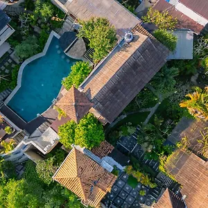 Home-bience , Uluwatu Indonésia