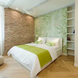 Mak Luxury 4*, Split Croácia